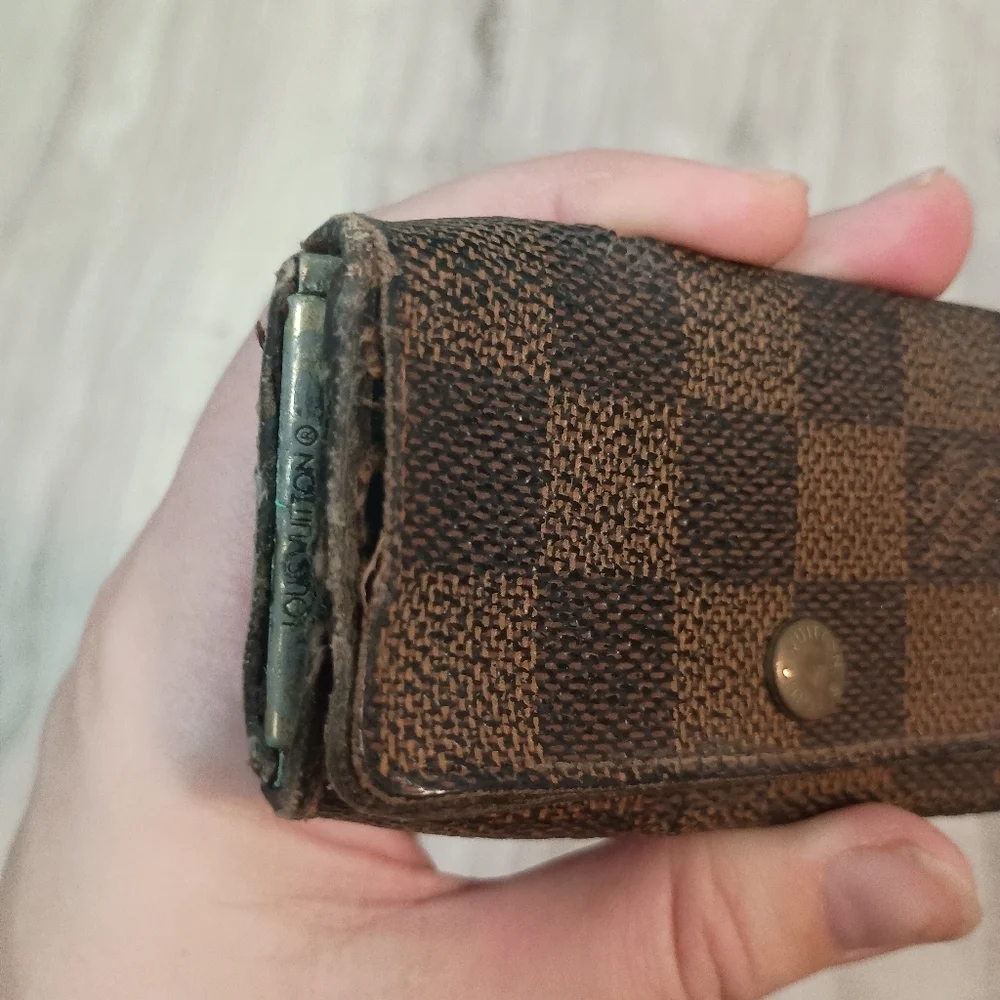 louis vuitton damier eben key card holder